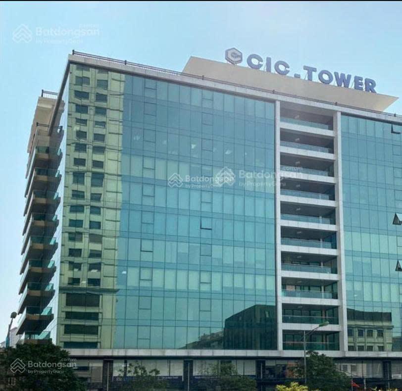 Nhượng văn phòng cic 219 trung kính 500m2 cắt từ 200m2 sẵn nội thất, view đẹp theo nhu cầu