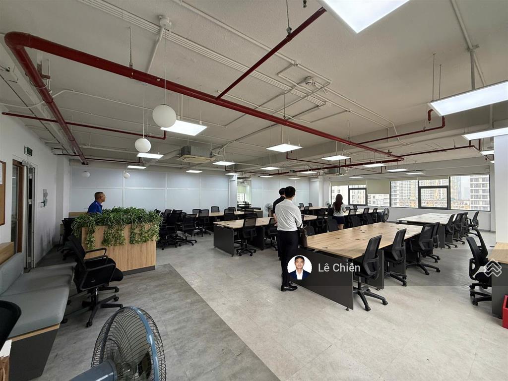 Cho thuê vp adg lê văn thiêm 500m2, cắt được từ 150m2, có nội thất, view đẹp, văn phòng hạng a