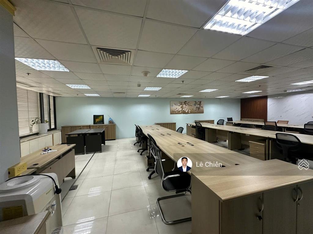 Bql cho thuê diamond lê văn lương 300m2 sẵn nội thất, cắt nhỏ 100m2 vào làm việc được luôn