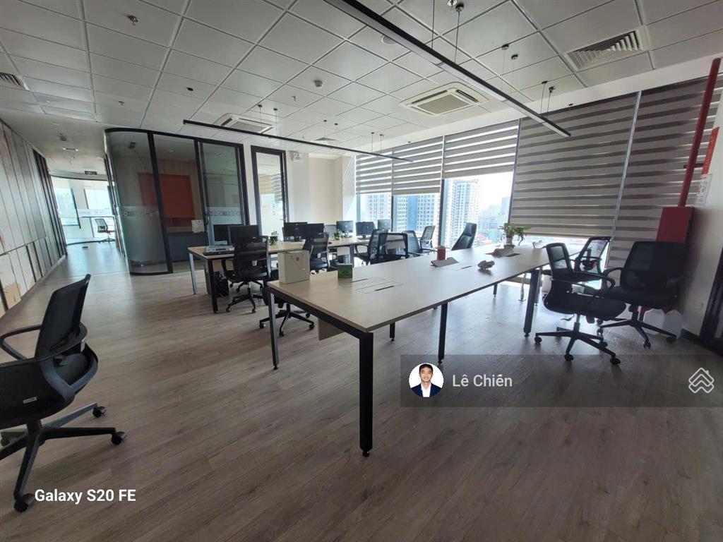 Nhượng vp thuê vinacomin dương đình nghệ 500m2 cắt nhỏ từ 100m2 sẵn đồ văn phòng hạng a