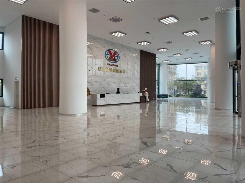 Nhượng vp thuê vinacomin dương đình nghệ 500m2 cắt nhỏ từ 100m2 sẵn đồ văn phòng hạng a