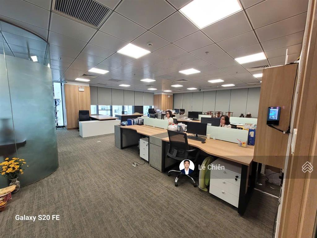 Vp the marc 88 trần thái tông 300m2 sẵn nội thất đẹp cắt nhỏ từ 100m2 view siêu đẹp vào được luôn