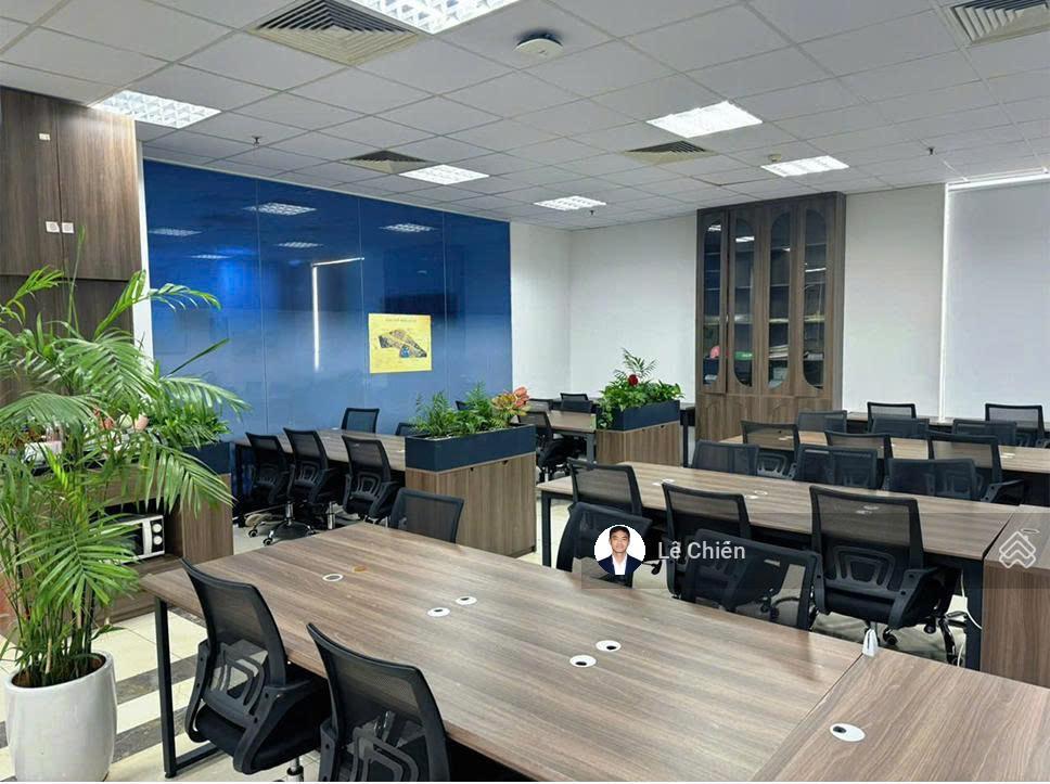 Bql cho thuê vp 300m2, cắt nhỏ được từ 100m2, nhượng nội thất, có thể lấy hapulico vũ trọng phụng