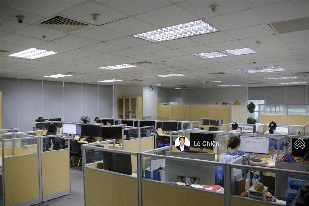 Bql cho thuê vp vimeco nguyễn chánh 500m2 cắt nhỏ từ 150m2 nội thất cơ bản vào được luôn