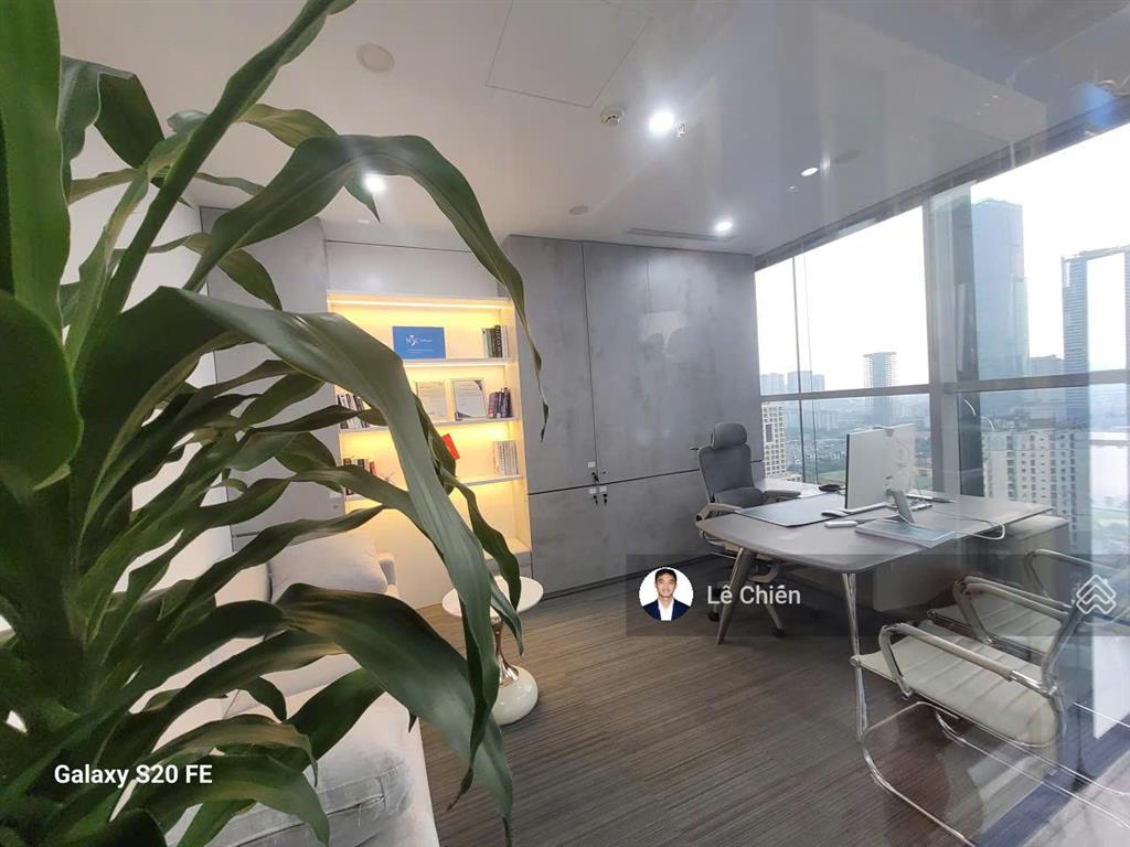 Bql cho thuê pvi phạm văn bạch 300m2 có cắt nhỏ từ 100m2 sẵn nội thất đẹp vào được luôn