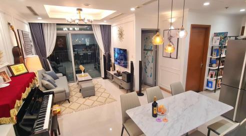 Cần bán căn hộ cc cửu long, 120m2 3pn nhà đẹp, view thoáng. shcc giá 5.5 tỷ  0906 357 *** (khả vy)