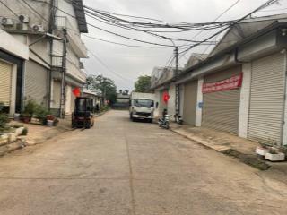 Chỉ 3 tỷ sở hữu nhà 2 tầng + 8 phòng trọ dòng tiền nằm trên trục chính đường cù chính lan lương sơn