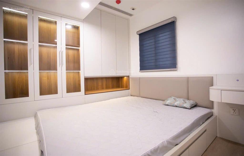 Chính chủ bán 03pn và 02vs cc the nine 92m2 tầng đẹp, full nội thất mặt đường phạm văn đồng