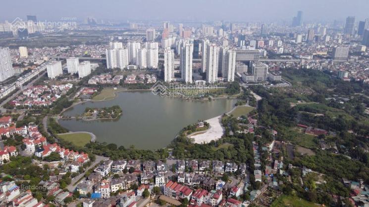 Cho thuê biệt thự mặt hồ  thành phố giao lưu  245m2  4 tầng  có thang máy