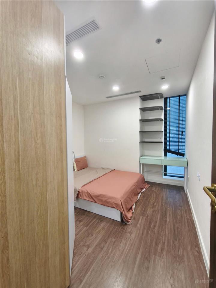 Cho thuê 3pn sunshine sky city giá tốt