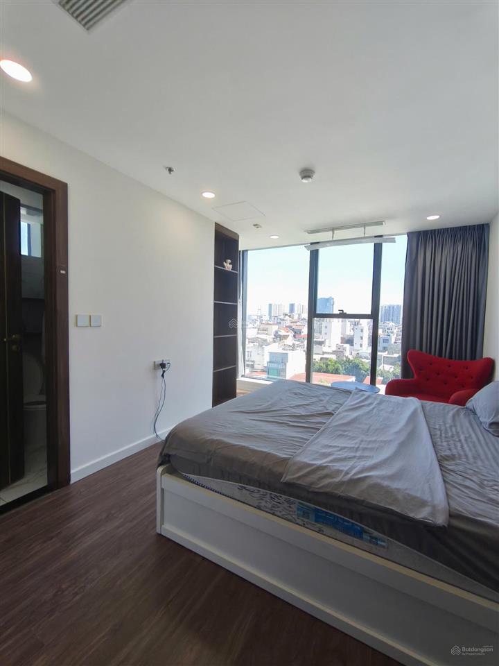 Cho thuê 3pn sunshine sky city giá tốt