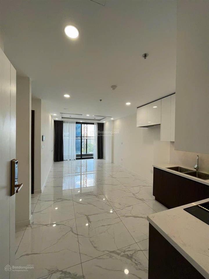 Cần cho thuê sunshine sky city quận 7 2pn 2wc 75m ntcb giá 13 triệu, view đẹp ở được liền