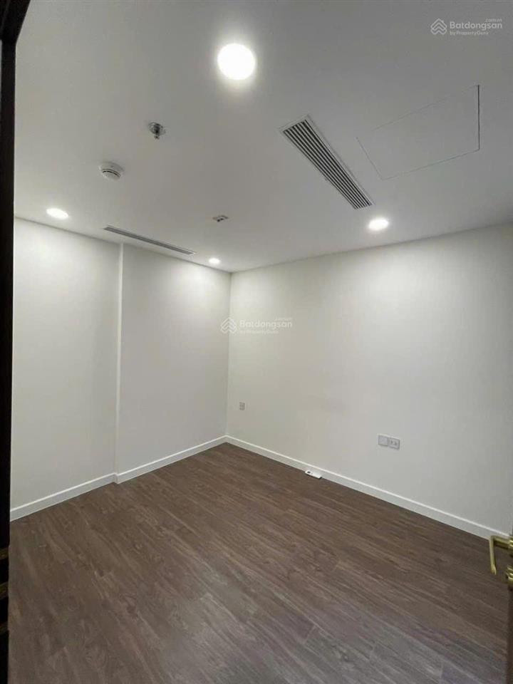 Cần cho thuê sunshine sky city quận 7 2pn 2wc 75m ntcb giá 13 triệu, view đẹp ở được liền