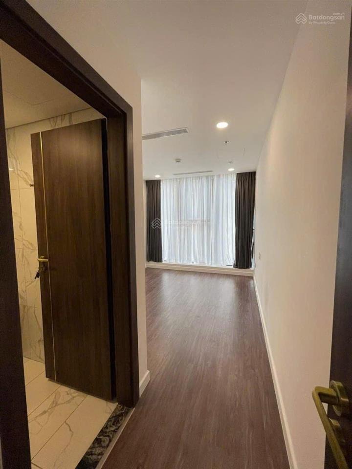 Cần cho thuê sunshine sky city quận 7 2pn 2wc 75m ntcb giá 13 triệu, view đẹp ở được liền