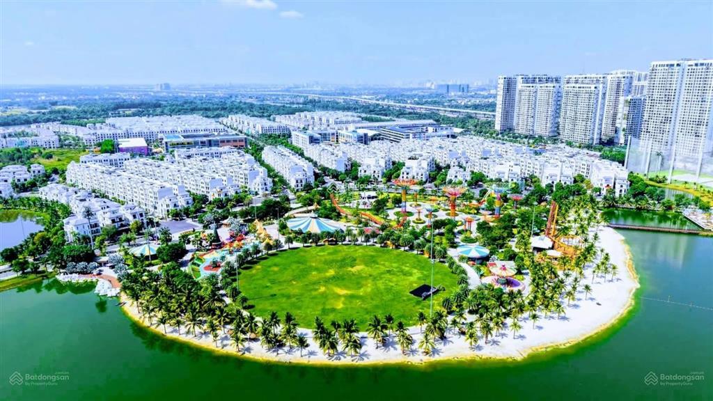 Hiếm có 1 căn 1pn+ giảm sốc 400 triệu view hồ bơi 3 tầng the opus one, ck 14%, htls 60 tháng