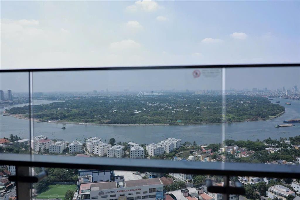 Bán gấp căn 3pn lumiere có sổ view sông trực diện full nội thất đẹp giá 18 tỷ, hđt 49tr mới ký.