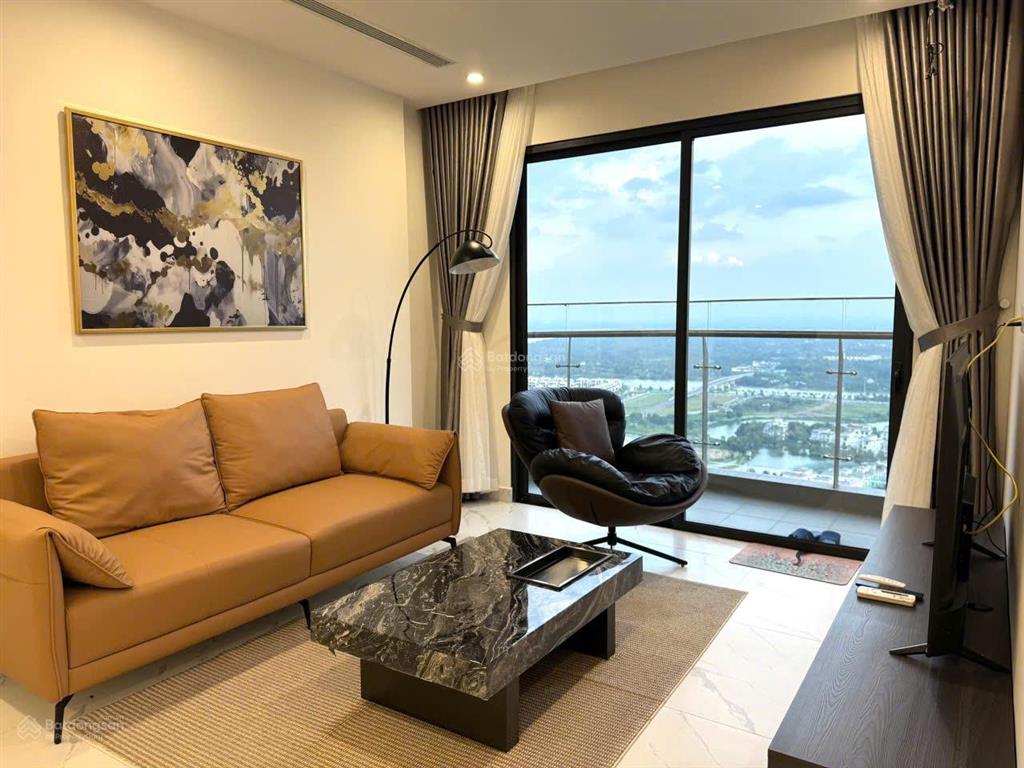 Hiếm nhất khu the opus one căn studio giá chỉ 2,8 tỷ, chủ cần bán gấp