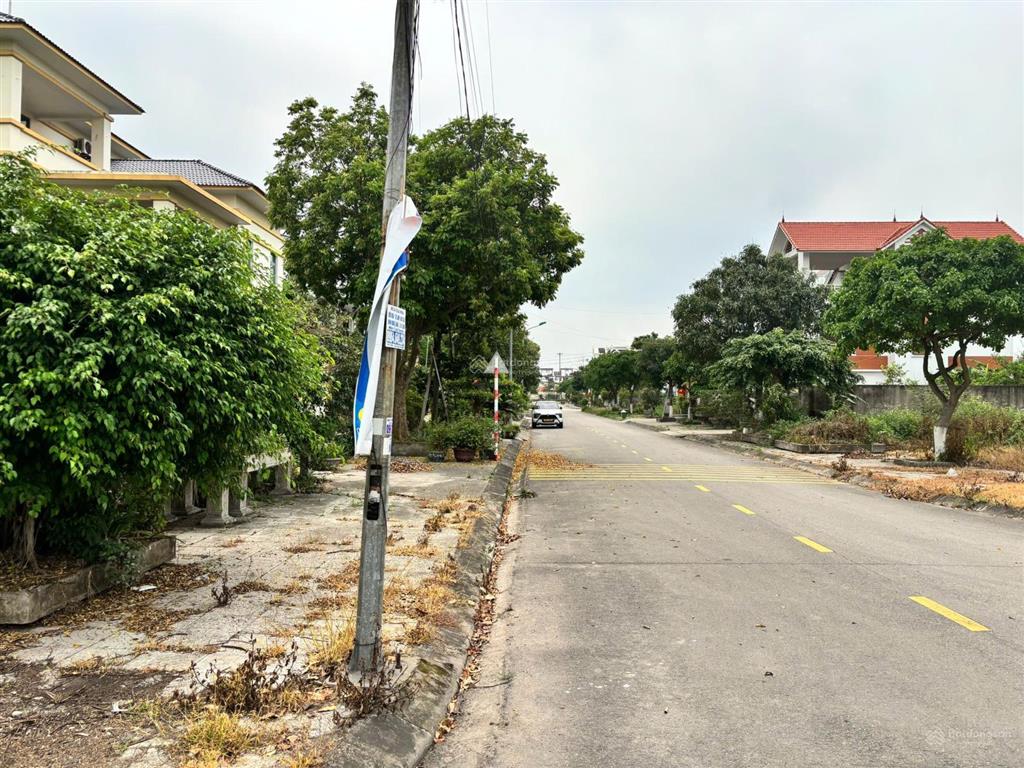 Ngân hàng bán đấu giá đất đẹp tại khu đô thị mới kim sơn, phường đông triều, quảng ninh
