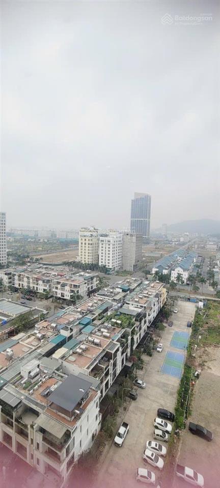 Bán căn studio siêu xinh, tầng cao, nội thất mới 90%