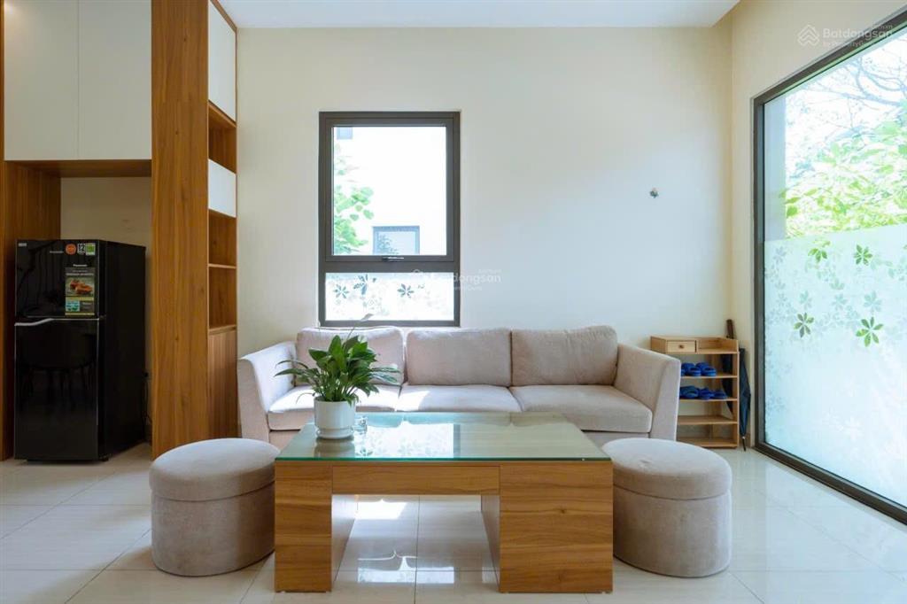 Bán căn góc lotus 2 mặt đường , dãy trung tâm, full nội thất giá rẻ