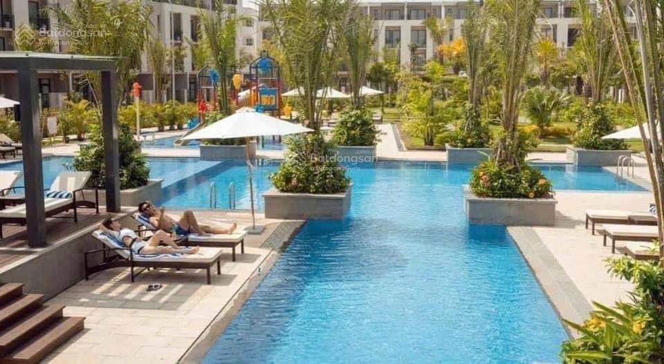 Bán căn góc lotus 2 mặt đường , dãy trung tâm, full nội thất giá rẻ