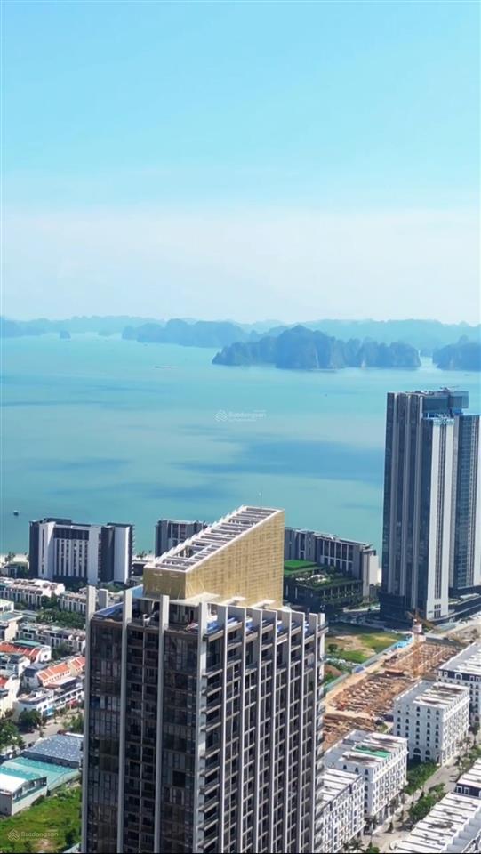 Penthouse view chính biển hướng đn, 460m², bể bơi sân vườn riêng có 1 0 2 tại hạ long