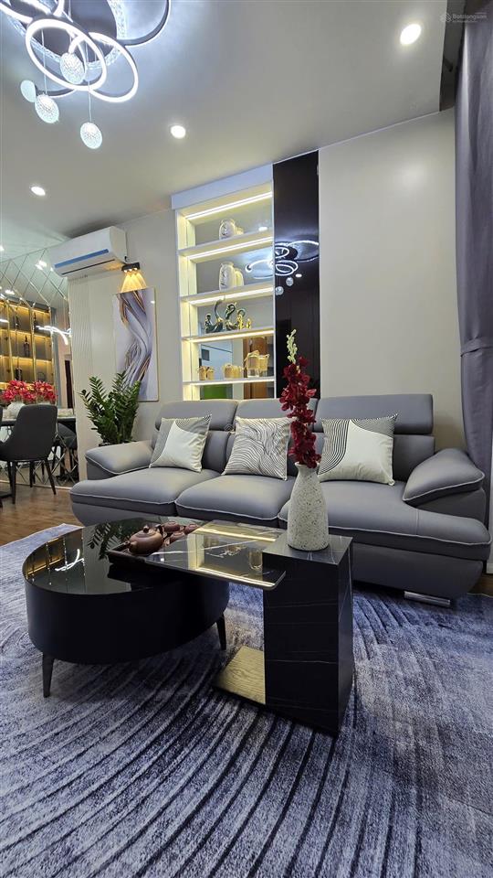 2n2vs nội thất đẹp tòa c, view chếch biển, sổ hồng vĩnh viễn