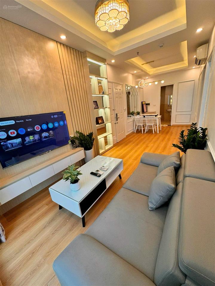 Cần tiền bán rẻ căn 2pn2vs hướng đn full nội thất, sổ hồng lâu dài