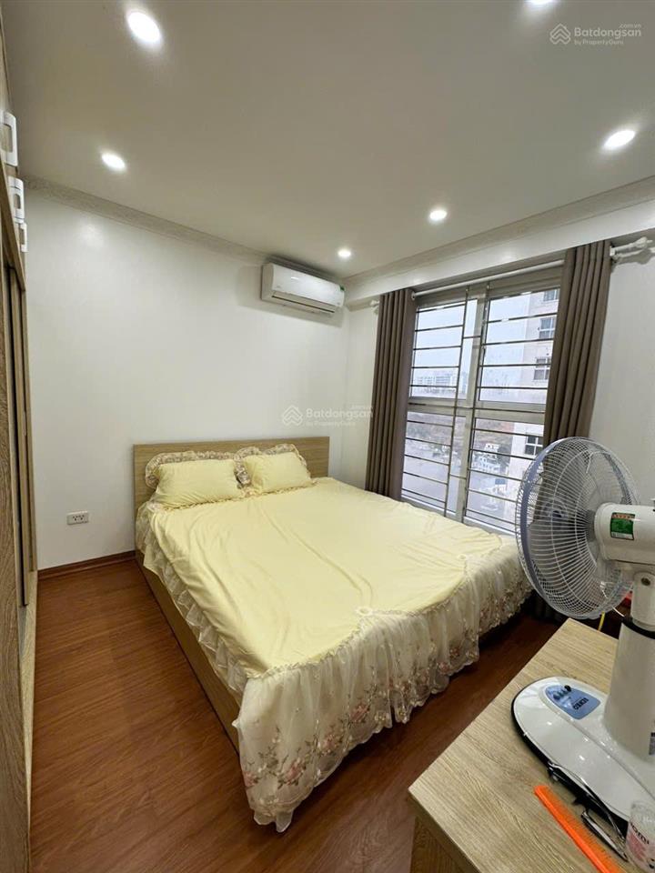 Bán căn 2n2vs hướng đn tầng cao, nội thất đẹp, sạch sẽ , cam kết ko ngấm dột