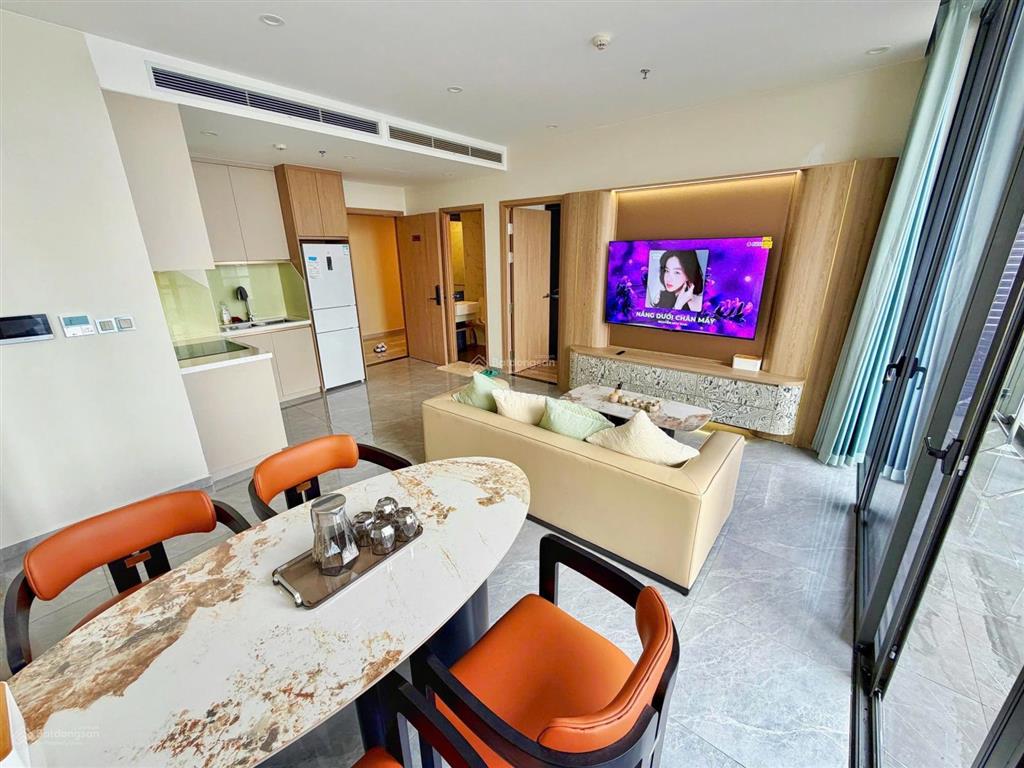 Căn hộ hiếm 2pn2vs view chính biển mã 10 tầng cao, full nội thất giá 4,7 tỉ
