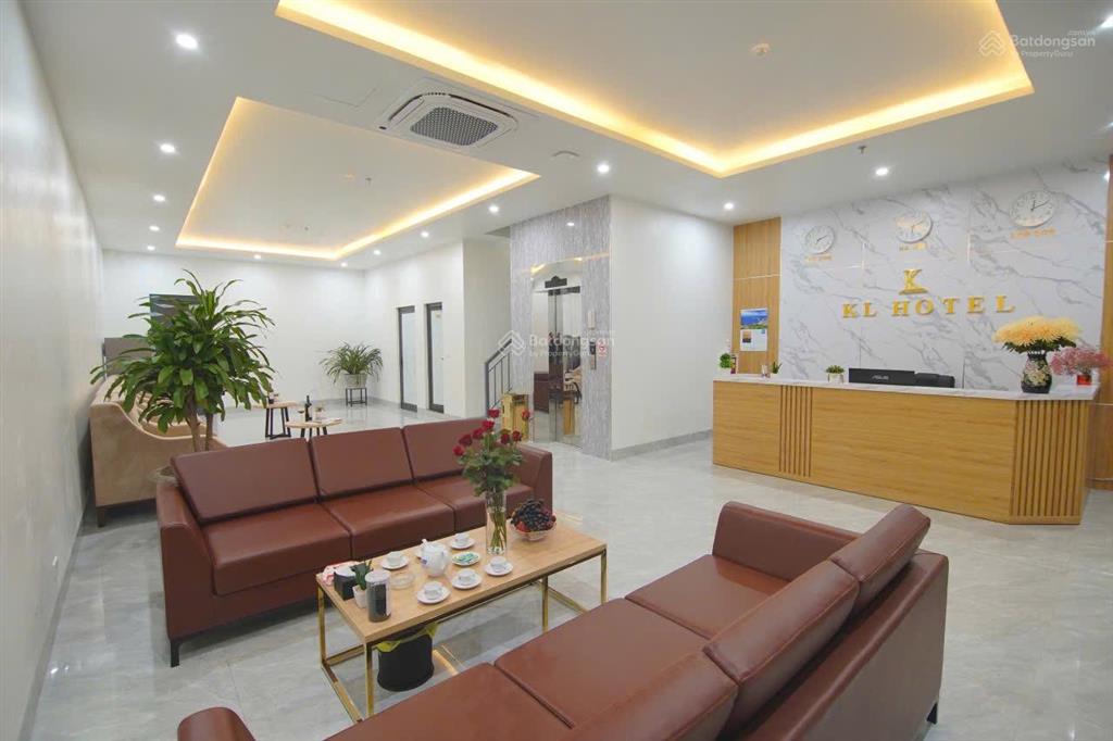 Bán khách sạn mặt đường hạ long, bãi cháy, giá cắt lỗ sâu, nội thất đẹp
