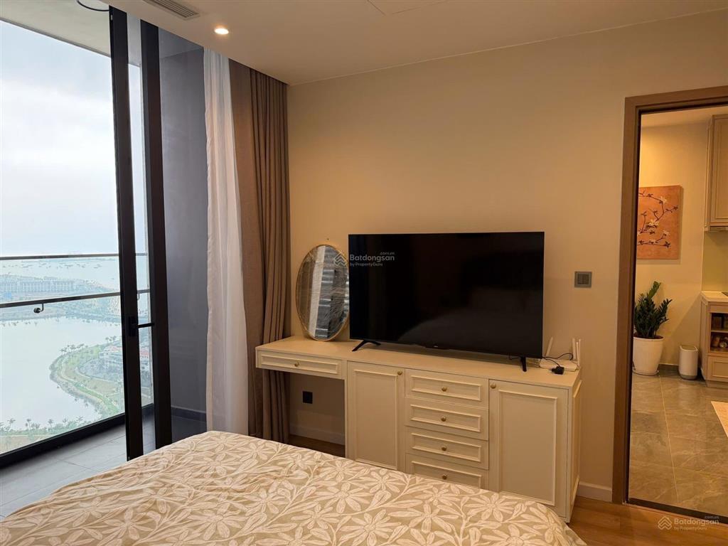 Bán căn 1n+ 2vs view biển tầng cao, hướng đn, full nội thất giá tốt