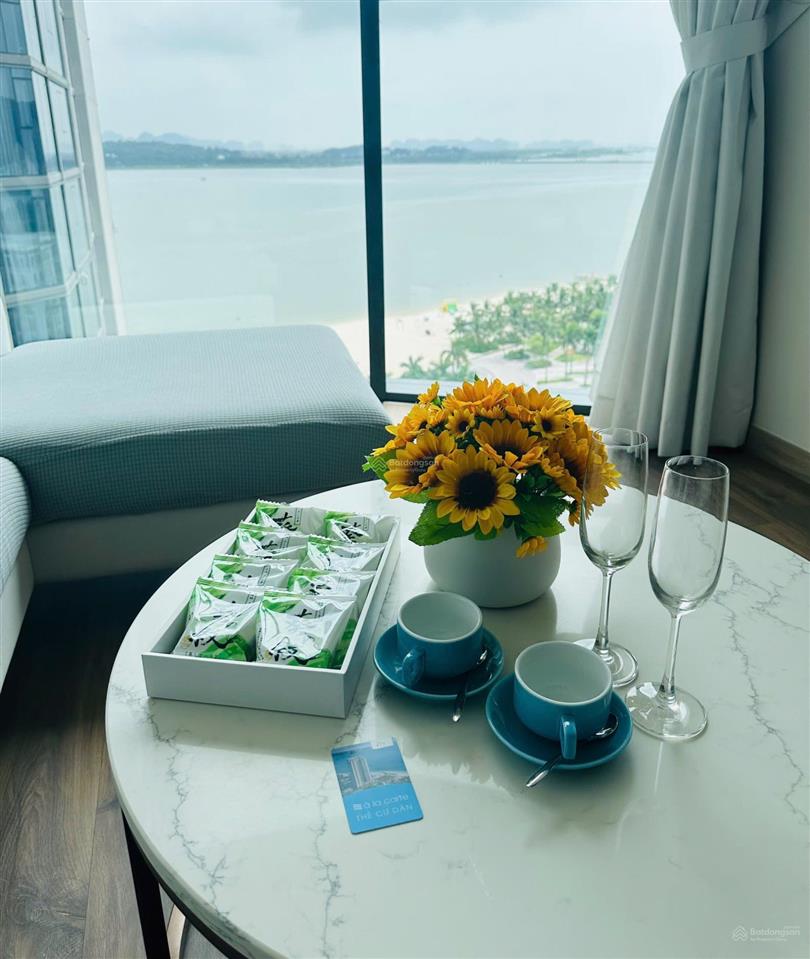 1.850 căn 1n view thẳng biển ko bị che chắn alacate hạ long, ngay mặt bãi tắm bãi cháy