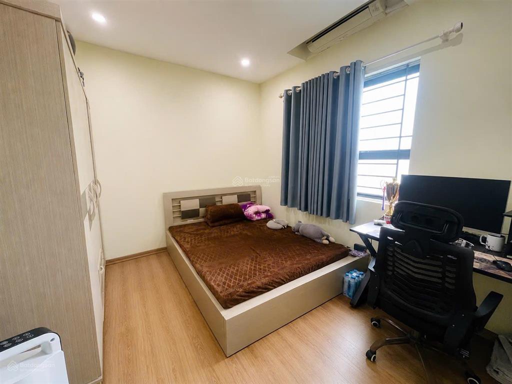 Bán căn hộ 3pn, 2wc tại khu đô thị kim văn  kim lũ, giá cực chất 4,75 tỷ, 80m2