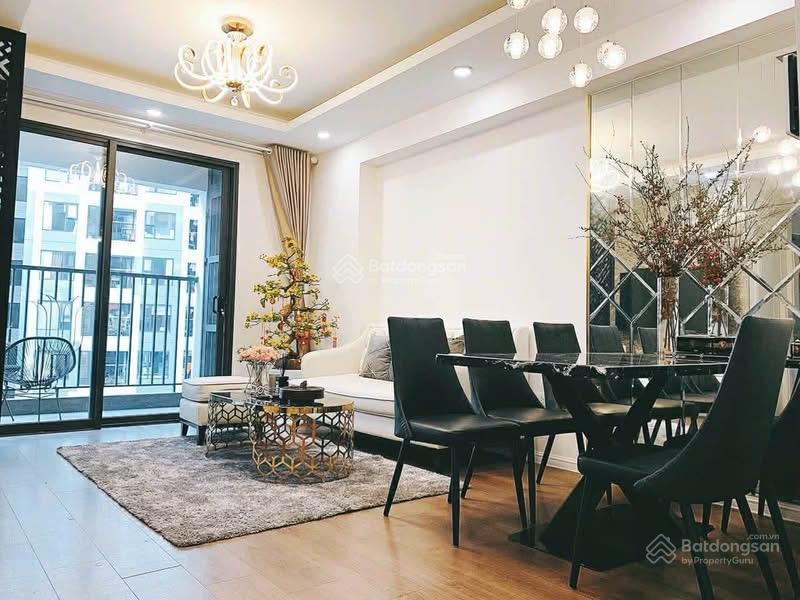 Bán căn hộ imperia sky garden, 6,8 tỷ, 82m2, 2pn, 2wc, nội thất đầy đủ, giá tốt!