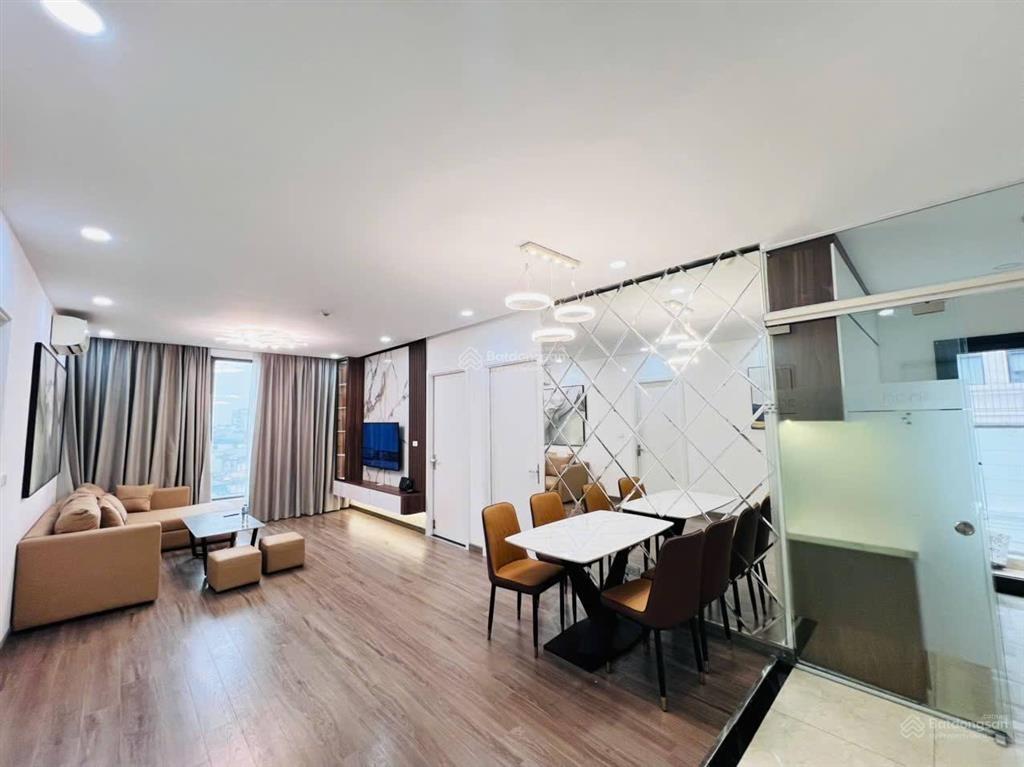 Bán gấp cc eco green city, 8,2 tỷ, 95m2, 3pn, 2wc, tại nguyễn xiển, tân triều, thanh trì, hn
