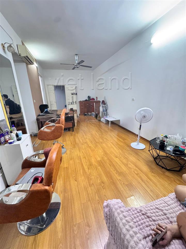 Bán gấp cc viện 103, 5,48 tỷ, 82m2, 2pn, 2wc, đường yên xá, thanh trì, hà nội