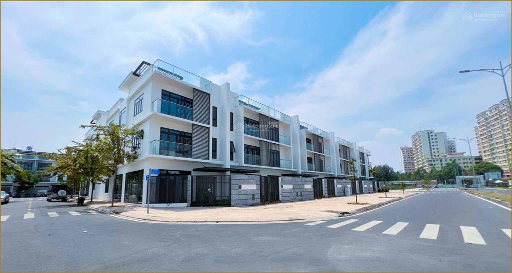 Ngợp bank giảm sâu 15 tỷ nhà 4 tầng vũ tông phan (7x23) hiếm duy nhất tốt nhất khu vực gấp bán!!!!!