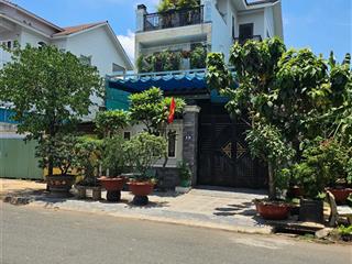 Biệt thự đẹp (8x20) 4 tầng khu gia hoà quận 9 giá bán cực tốt chỉ 19 tỷ tiềm năng tăng trưởng cao