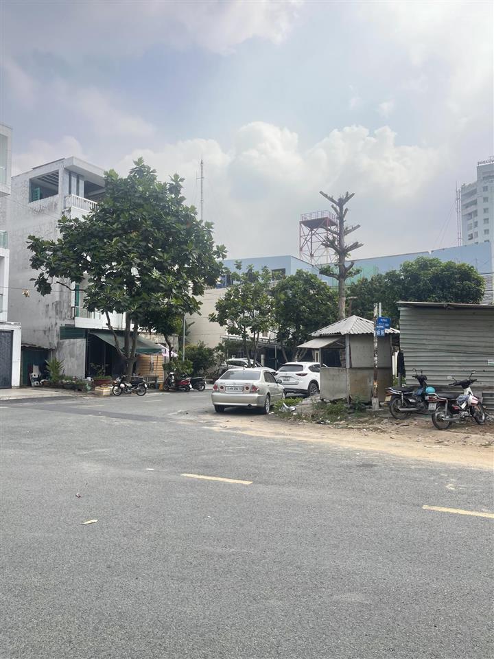 Hiếm chỉ duy nhất 1 lô góc 2 mặt tiền bùi tá hán  đường số 36, quận 2 (13x16) đoạn đẹp