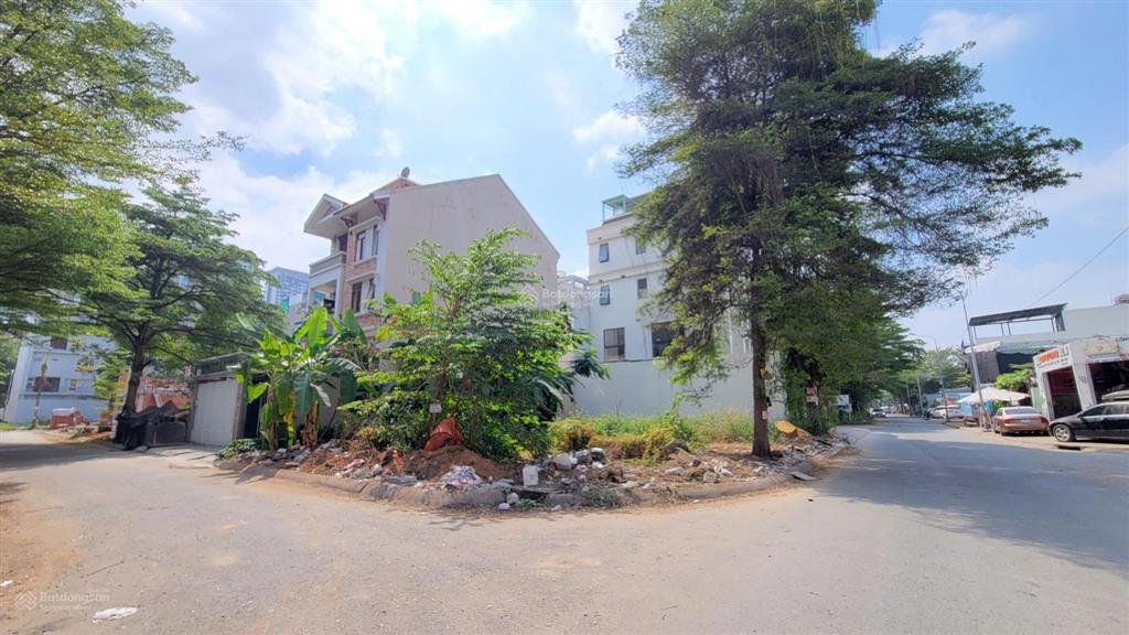 Siêu phẩm  góc hai mặt tiền bát nàn giá chỉ 195tr/m  hiếm có khó tìm không có lô thứ 2 tốt hơn