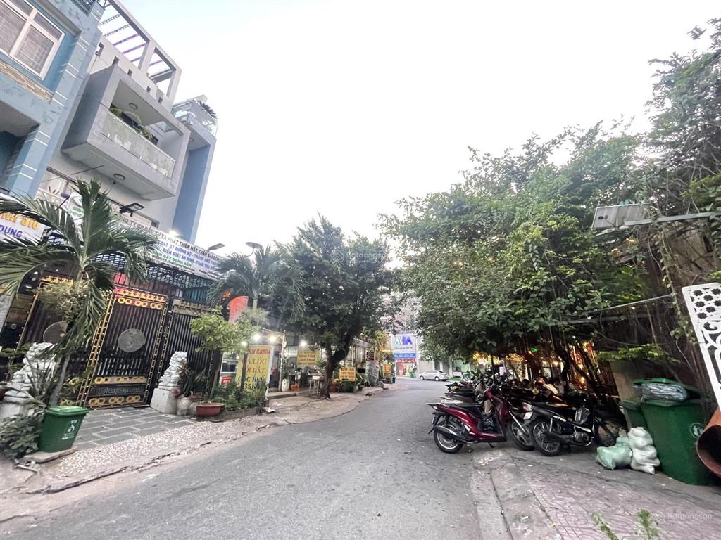Hiếm nhà hầm 4 tầng( 5x20) ngay lương định của quận 2  khu vực được rất nhiều nhà đầu tư săn đón