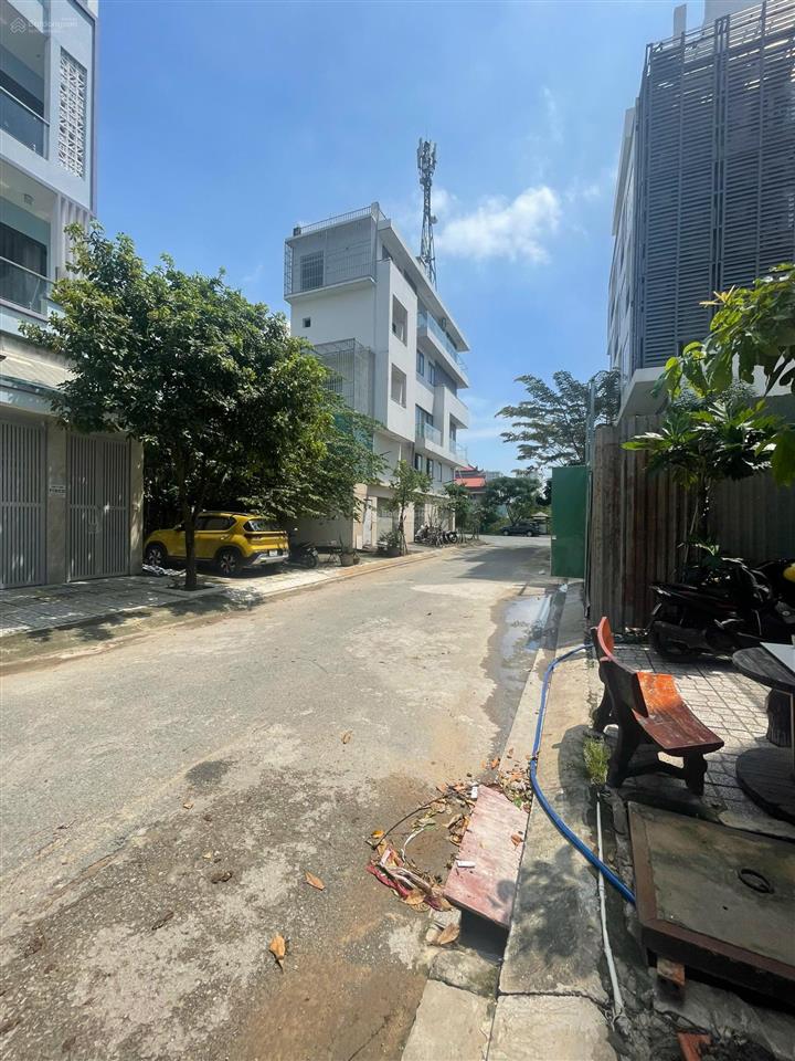 Siêu phẩm khan hiếm giảm giá sâu 6 tỷ nhà phố 5x20m ngay song hành an phú giá 22 tỷ về còn 16 tỷ