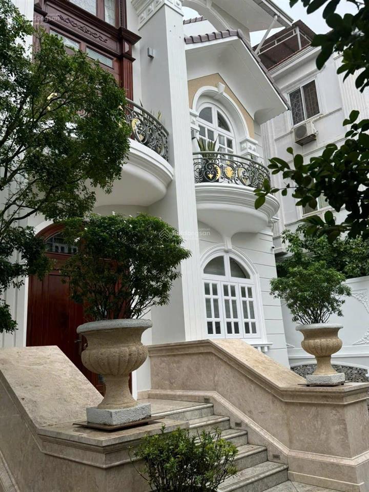 Rẻ nhất thảo điền  biệt thự ngay quốc hương  353,8m2 (14x26) hầm 3 tầng  top 1 phân khúc giá !!!