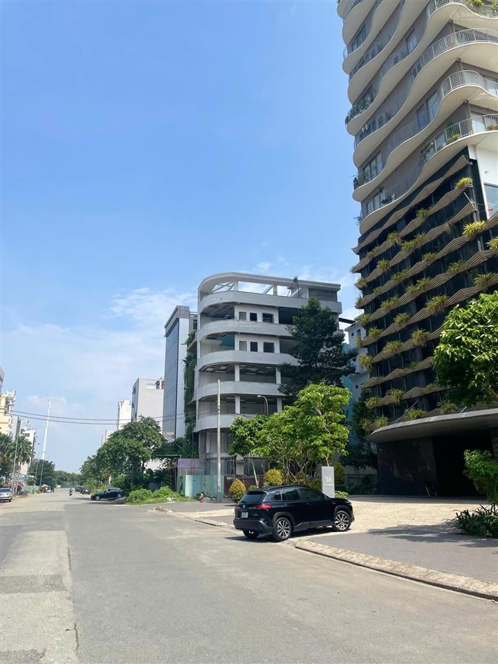 Siêu hiếm  phân khúc giá 7x tòa nhà vip khu huy hoàng trung tâm hành chính tp thủ đức 8x20 72 tỷ