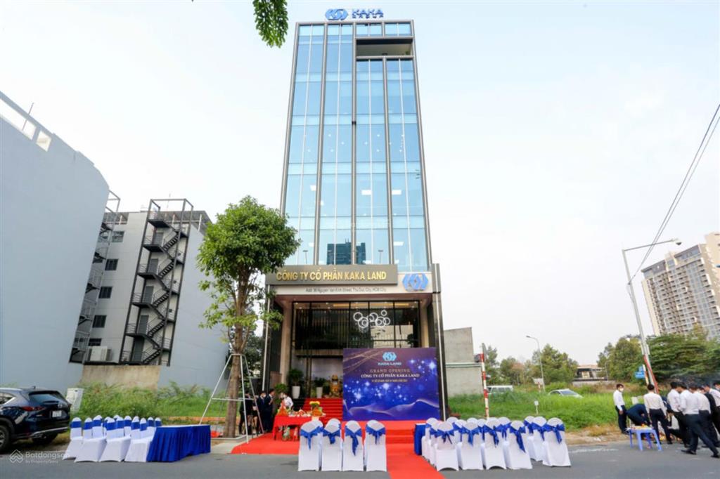 Siêu hiếm  phân khúc giá 7x tòa nhà vip khu huy hoàng trung tâm hành chính tp thủ đức 8x20 72 tỷ