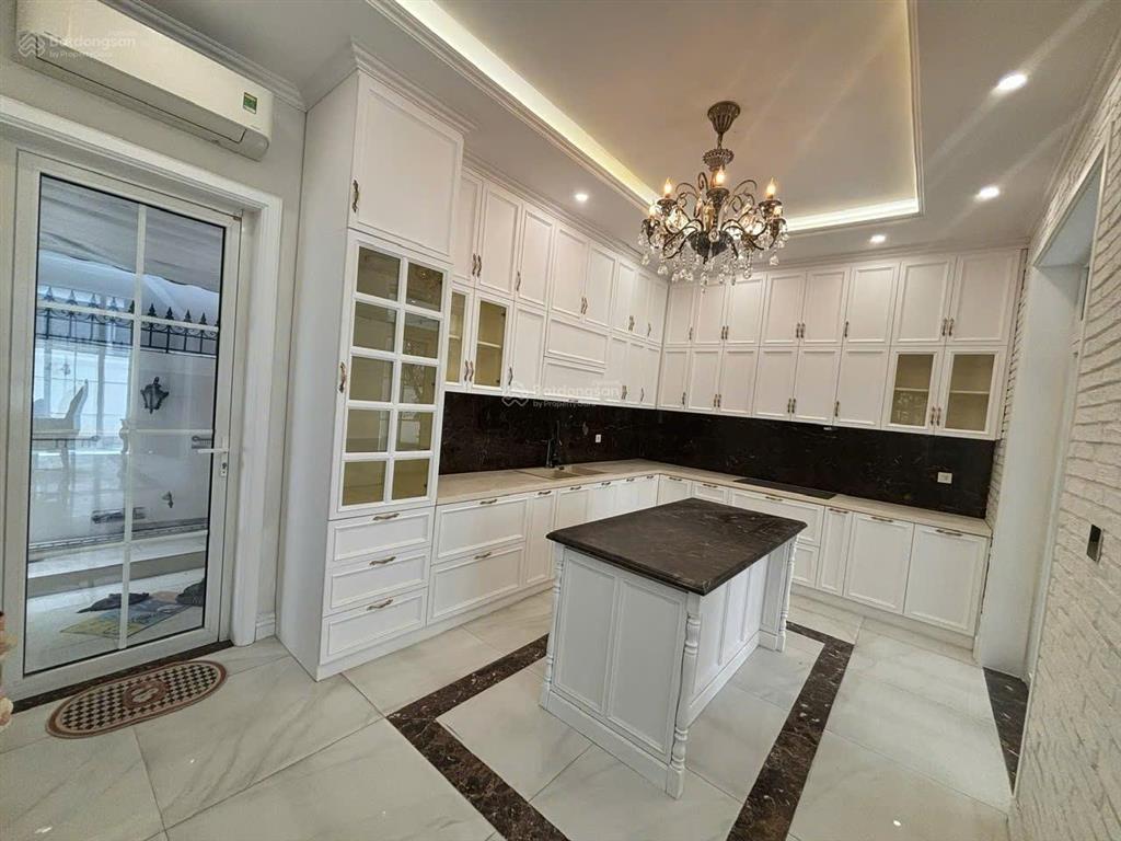 Gấp!!! xuống giá 10 tỷ bán gấp biệt thự ngay trần não an khánh giá chào bán 46 tỷ giảm còn 36 tỷ