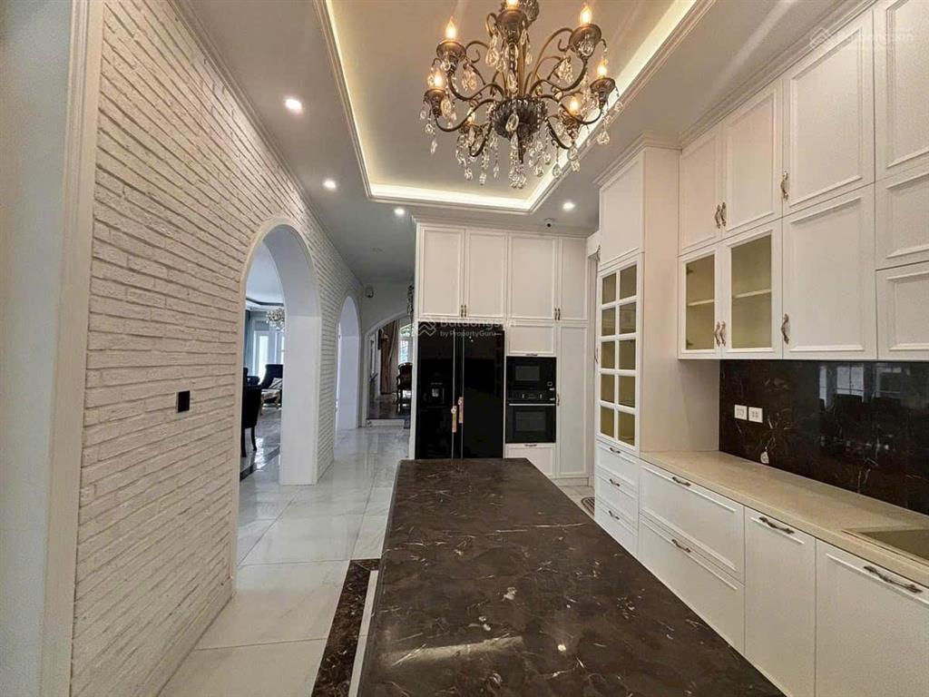 Gấp!!! xuống giá 10 tỷ bán gấp biệt thự ngay trần não an khánh giá chào bán 46 tỷ giảm còn 36 tỷ
