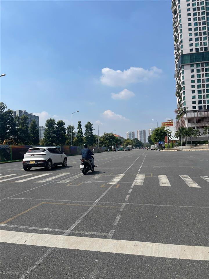 Siêu phẩm building mặt tiền tạ hiện 10x20m 7 tầng, thạnh mỹ lợi, quận 2  ngay 0907 028 ***