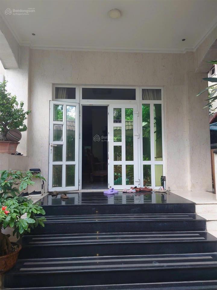Giảm sâu 12 tỷ!!! ngộp bank bán gấp biệt thự (10x20) hầm 3 tầng đường số 15 kđt an phú an khánh